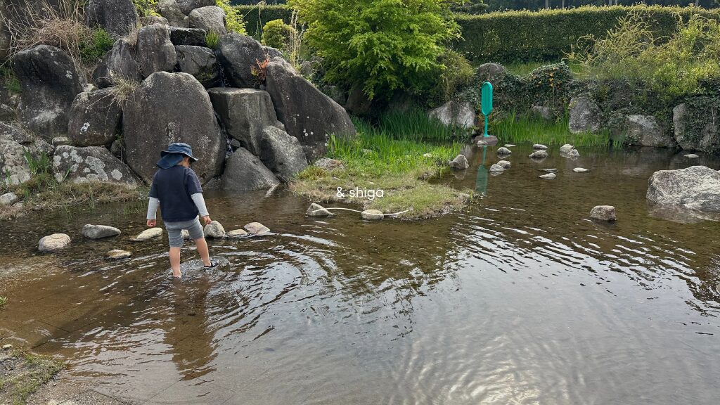 じゅらくの里で水遊び