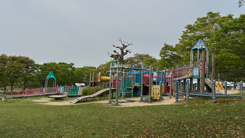 じゅらくの里の複合遊具